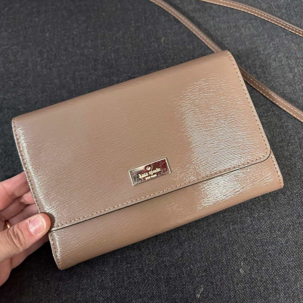 Kate Spade Clutch/Wallet/Crossbody Bag